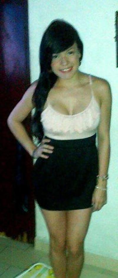 12P Colombian latina teen hot babe