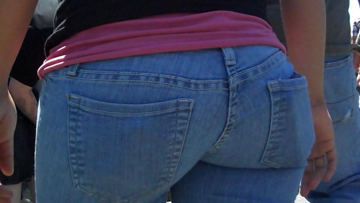 25P Real nice so fine sweet ass & bubble butt in jeans 