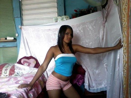20P SEXY PUTICA DOMINICAN TEEN