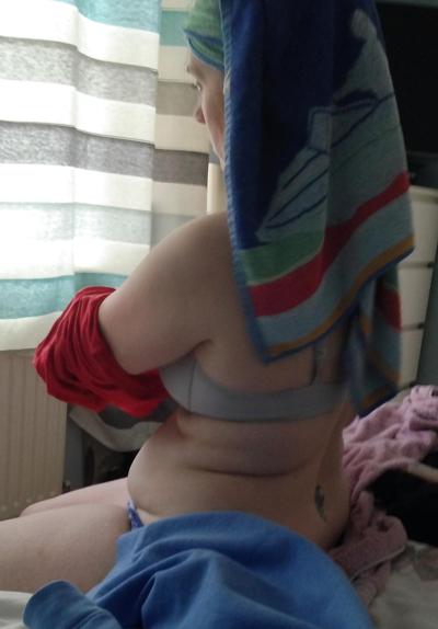 19P Chubby Mrs Showering & Dressing :-)