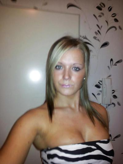 25P German Girls (Random 2)