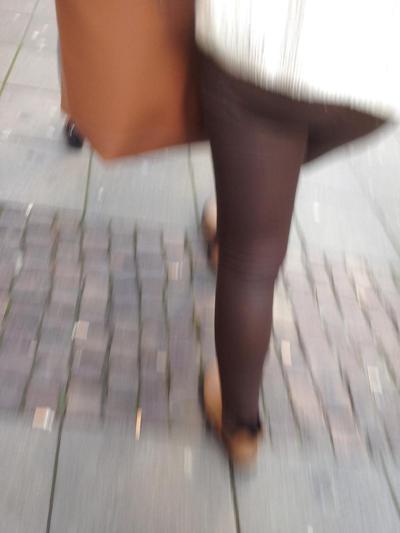 12P Candid Ass in leather Pants - Voyeur