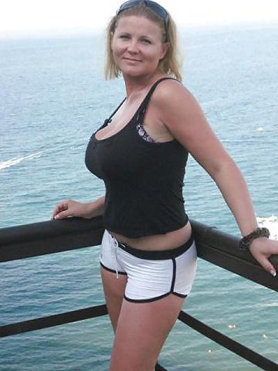 15P 巨乳ロシア人女性 1436