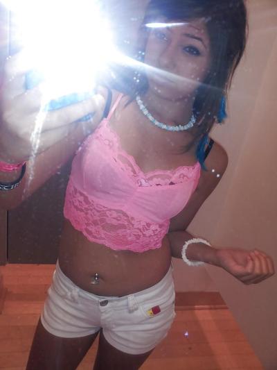 25P Cute Whore Girl Self Shot At Home