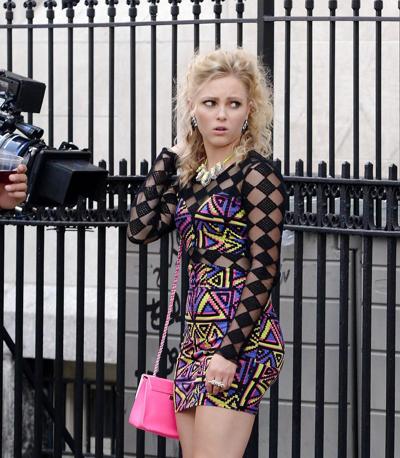 25P AnnaSophia Robb – Tolles Hinternprofil