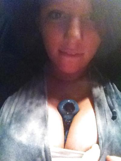 25P VERY BUSTY TEEN