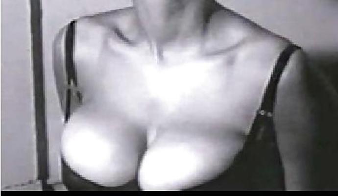 5P Vintage Big Tits ............ Who is this beautiful lady?