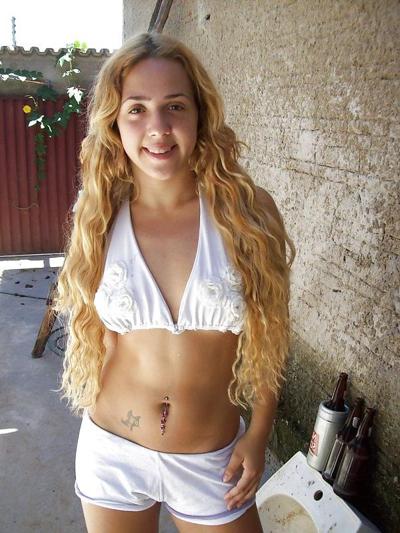 25P Des culs en short