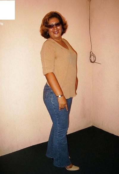 10P Plump sexy mexican mom panty
