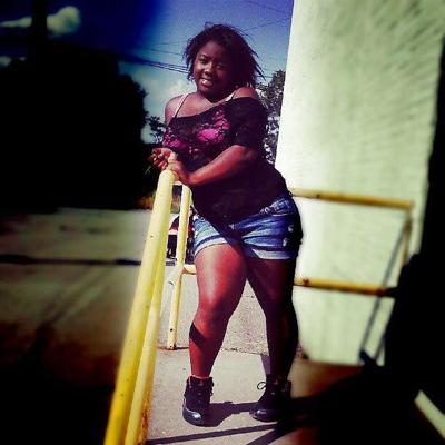 9P Thick young black teen queens