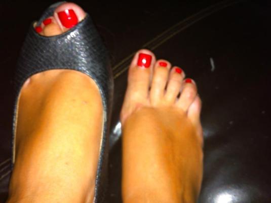 10P Friend feet