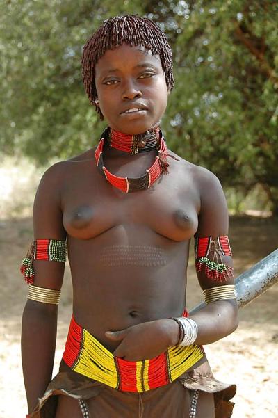 25P African beauty