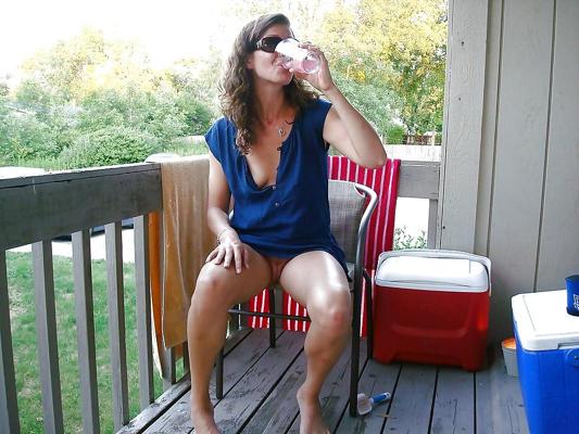15P Upskirts No Pants 27