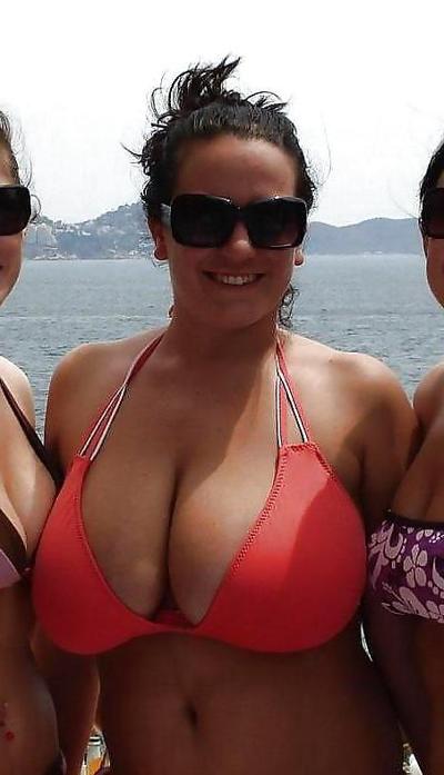 7P Cute Natural Huge Titted Amateur Brunette Gallery