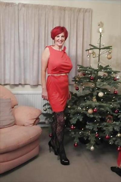 5P Welsh Milf Non Nude
