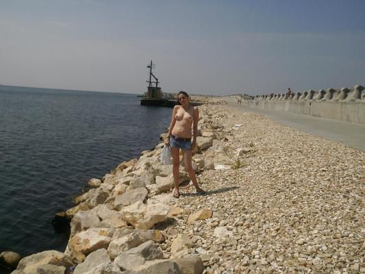 12P Big boobs romanian