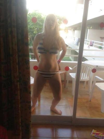 16P British Samantha Hannam Leeds