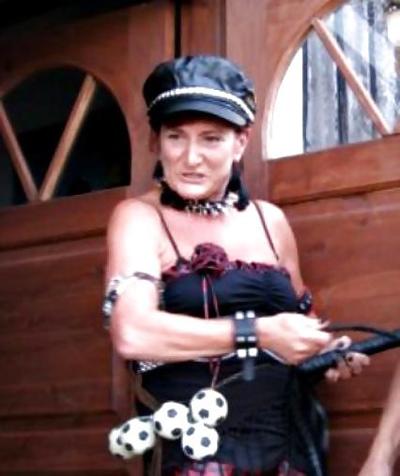 17P MADURAS BDSM PUTAS