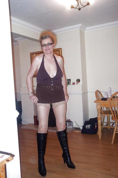 8P Which lady is wanking with me later?