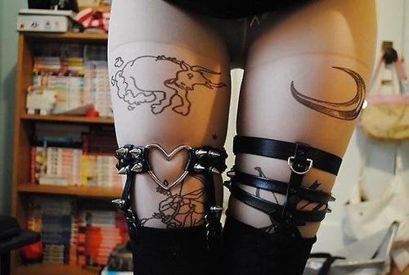 12P Hot and crazy chicks