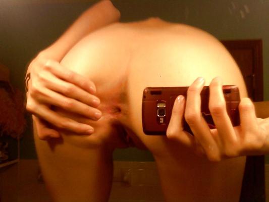 19P Sexy bitches on her knees part 1
