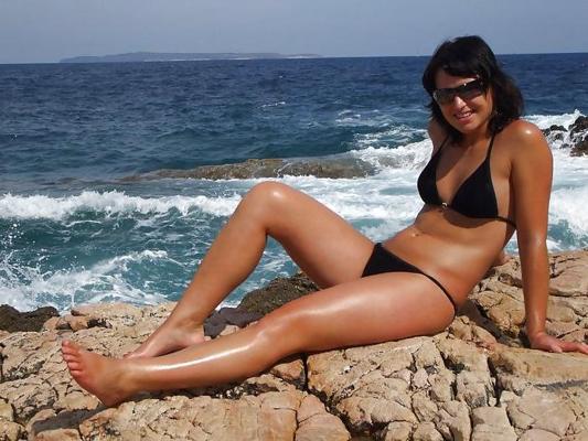 25P Teens on holiday
