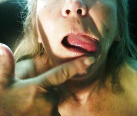 15P Gray Haired Whore 20110823
