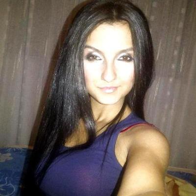 10P Romanian girl: mari