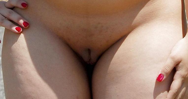 16P Chubby Teen Natalie Naked Outside