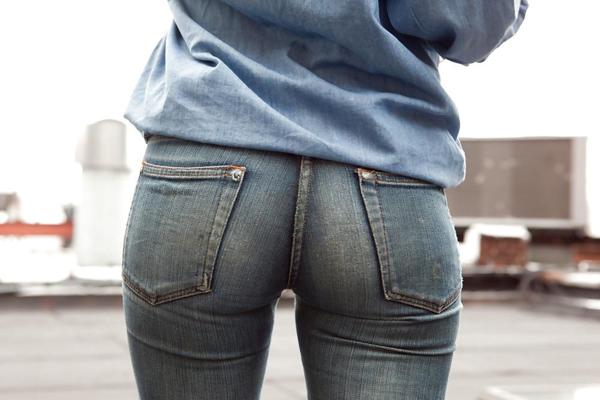 25P Queens in Jeans LLIII
