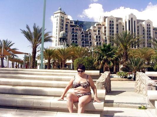 15P Mature woman sexy plump!
