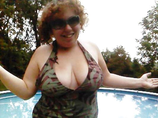 10P Amateur Curvy BBW Teen