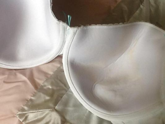 9P Soutien-gorge volé, éjaculation à nouveau