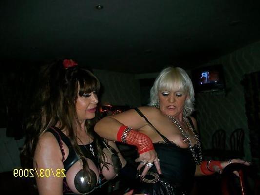 18P Mature Party Wife.