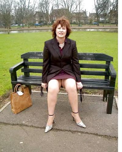 17P Ann from the countryside flashing nude