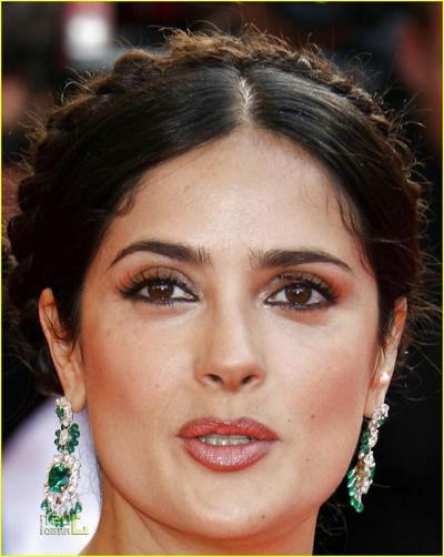 25P Quelques-uns de Salma Hayek ---- non nue