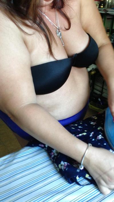 5P BBW Wife Houswork