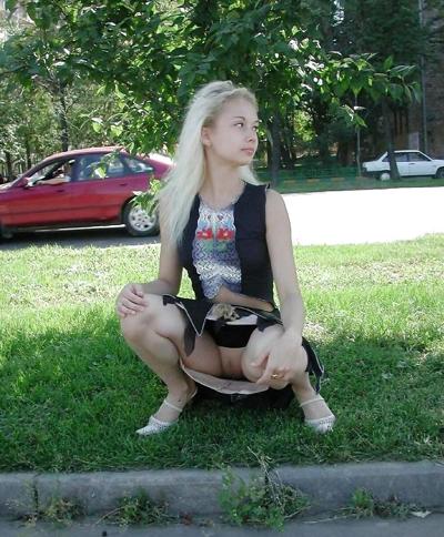 25P Beautiful Public Flashing 6 by Voyeur TROC