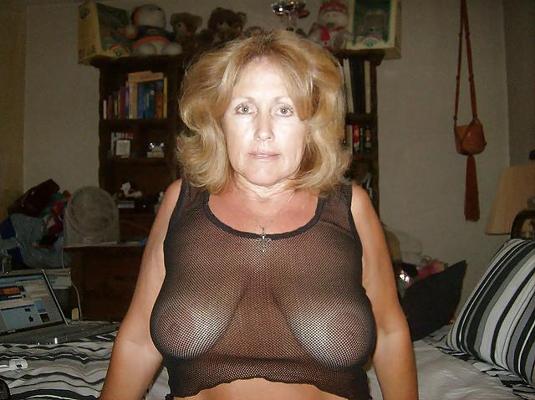 25P American wife