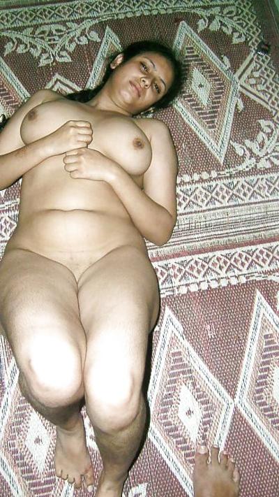 15P Two sexy indian girls nude