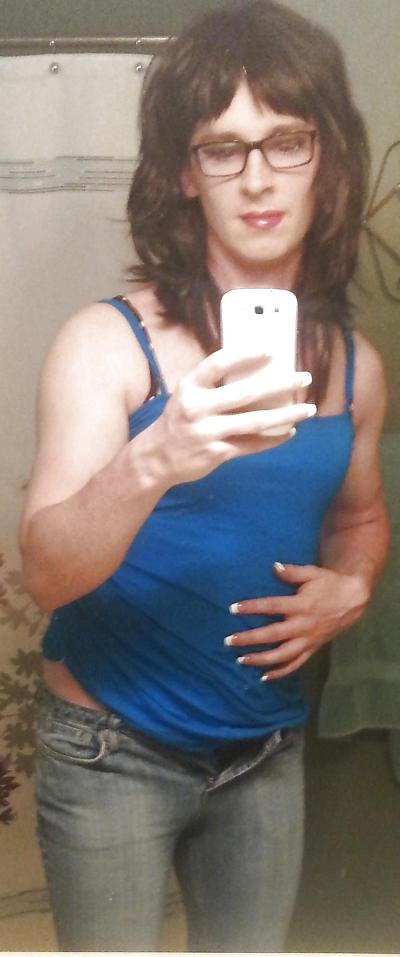 25P Love crossdressers wearing glasses they get me horny