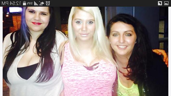 20P Amateur friend huge boobs
