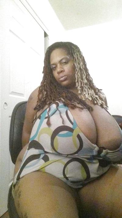 25P Huge Black Boobs Amateurs