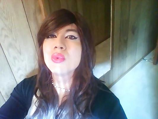 13P Drag queen slut