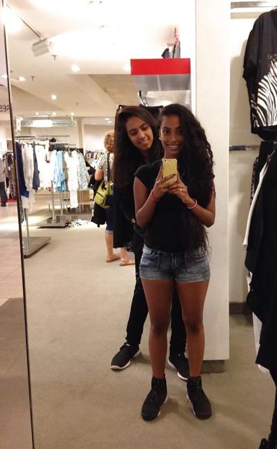 11P Jeune salope indienne sexy