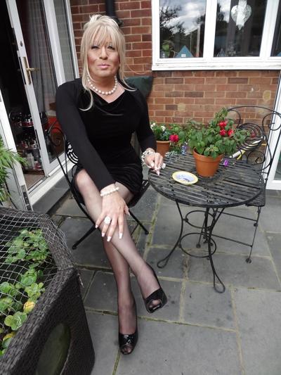 25P Sexy older crossdressers