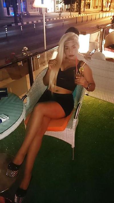 11P Cypriot bitch (comments r free)
