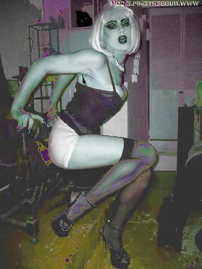 13P Shemale Mistress Sabrina Blaze 2