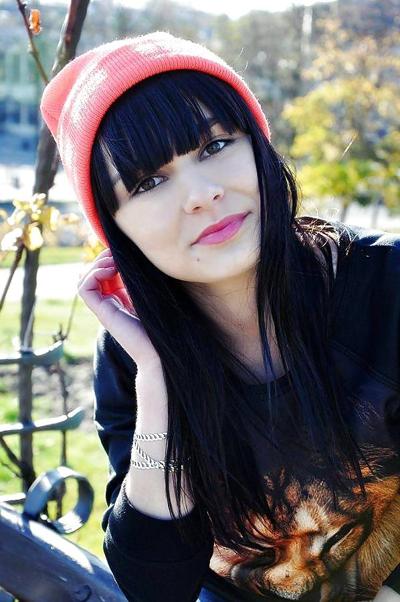 25P Black-Haired Goddesses (vol 5)
