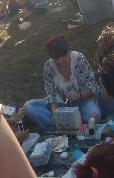 8P Spy creative women romanian